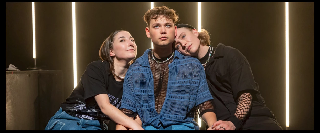 Homo+ – Orangerie Theater