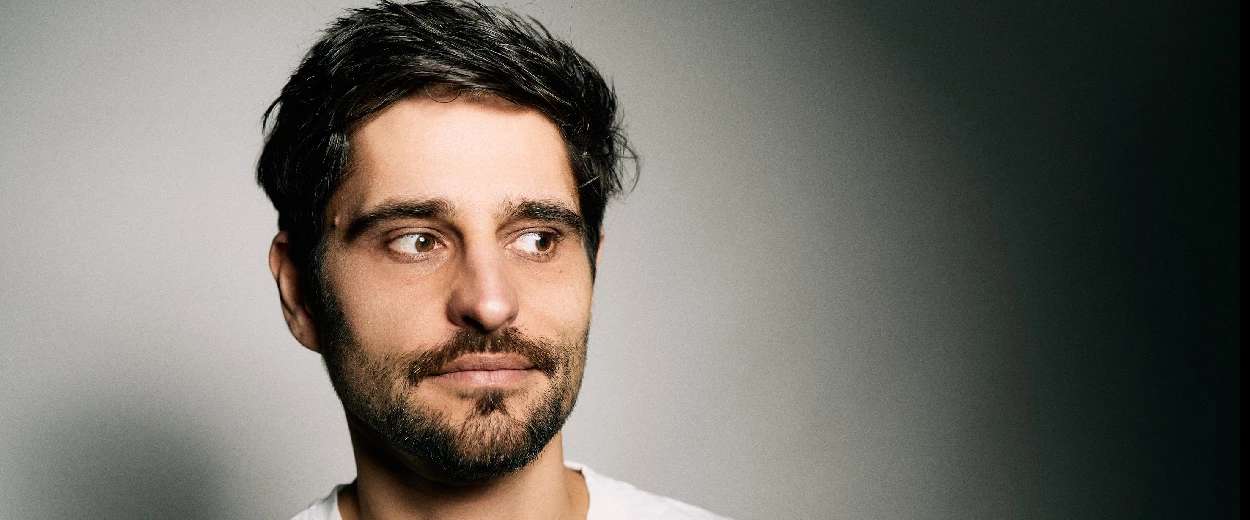 Nektarios Vlachopoulos: Das Problem sind die Leute – Comedia Theater (Grüner Saal)