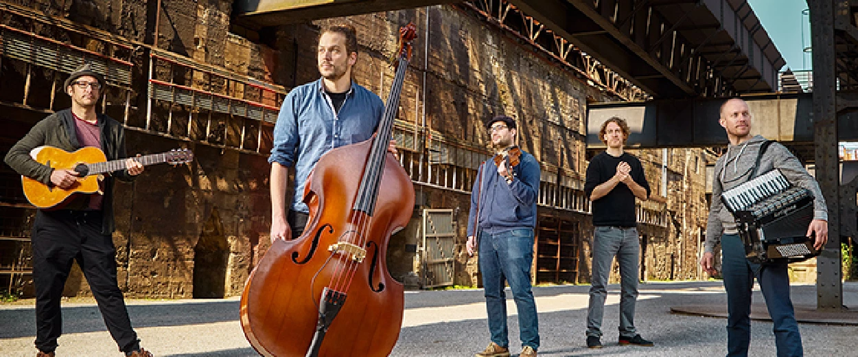 SCHLAGSAITE & CYNTHIA NIKSCHAS TRIO – Lutherkirche Südstadt