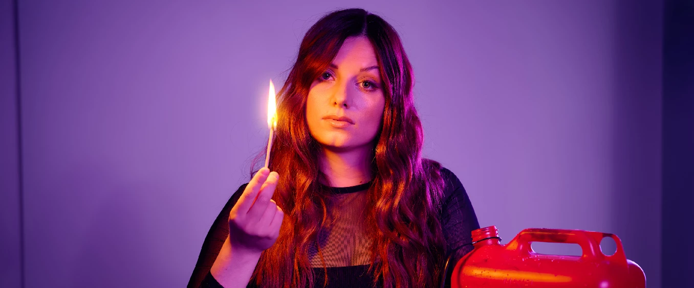 Lara Ermer: Leicht entflammbar – Comedia Theater (Grüner Saal)