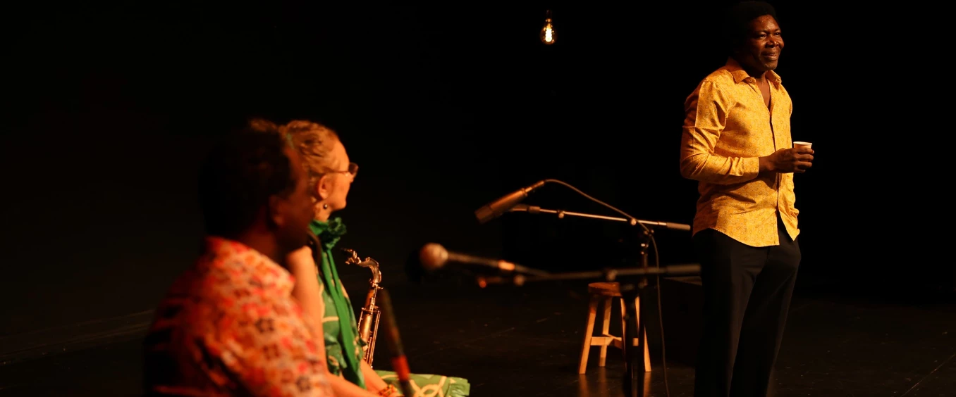 LE TREMBLEMENT DU MONDE | DAS BEBEN DER WELT – Theater im Bauturm