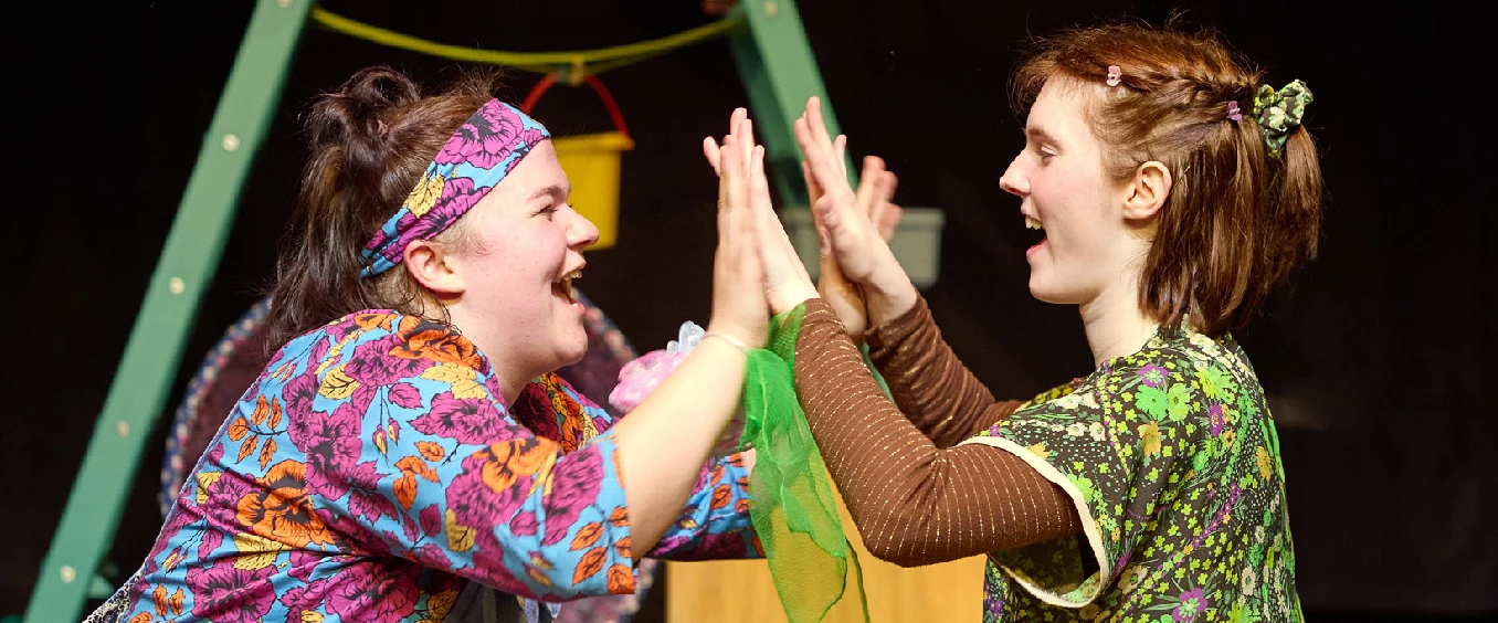 Mein Freund, der Baum, sieht rot – Casamax Theater