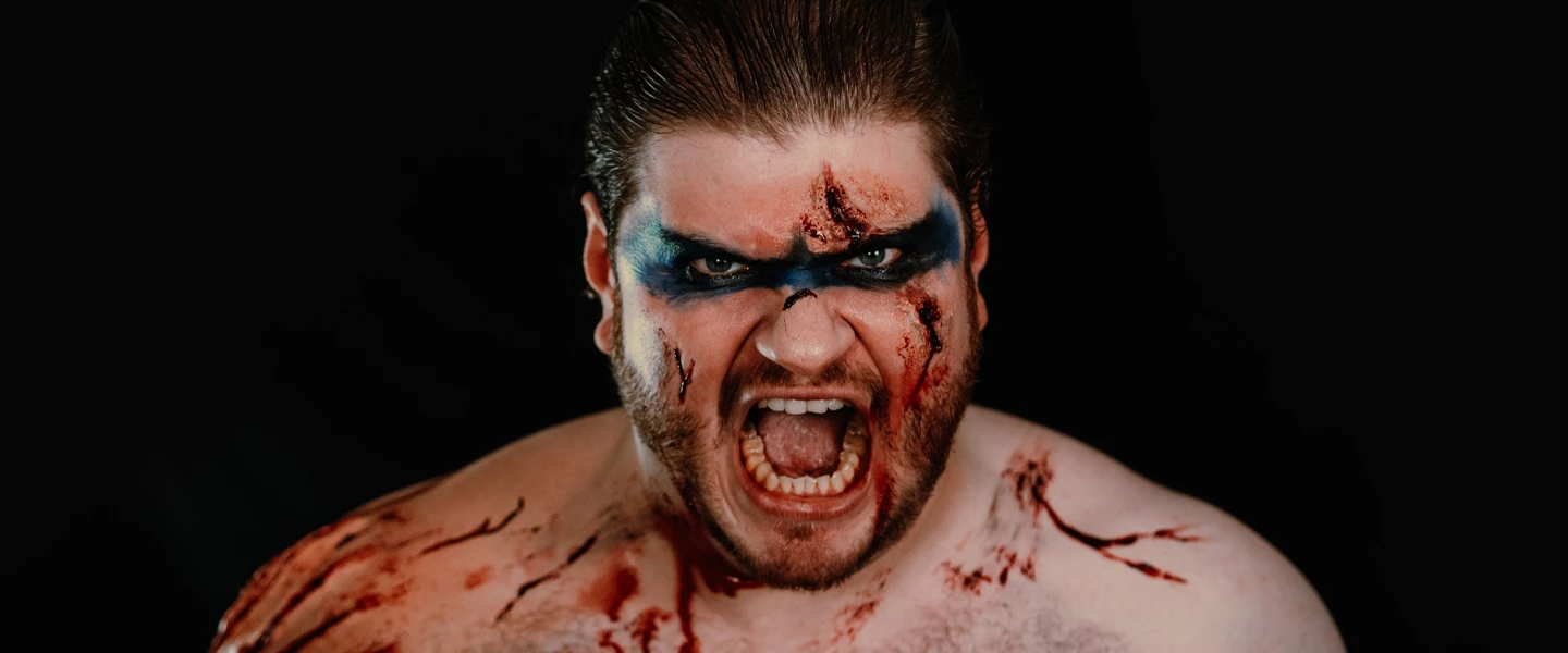 Jan Philipp Zymny: „Villain Era“ – Keine Comedy Show für normale Leute – Comedia Theater (Roter Saal)